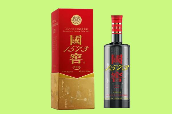 六枝特区回收国窖1573.jpg